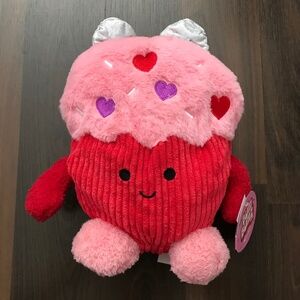 NWT BumBumz Valentine's Day Series 2 Sweet Bumz Cupcake Hearts Plush Toy 7.5"
